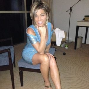 Meet your Posher, Laureen